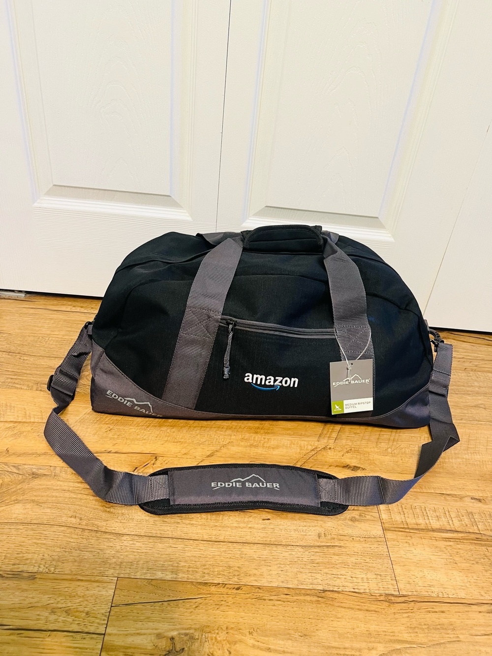Eddie Bauer Medium Ripstop Duffle Bag NWT
